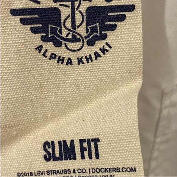 Dockers Men’s Alpha Khaki Diamond Button Up Shirt. Slim Fit. Size Large. White - Picture 3 of 10